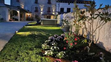 Jardines del alojamiento