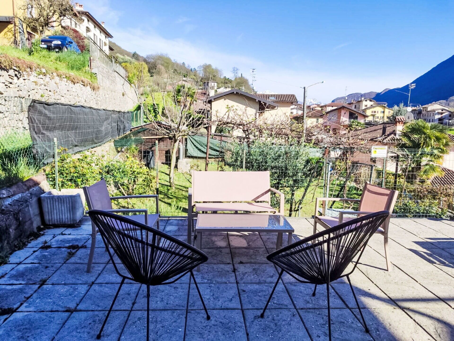 Meubles, Chaise, Mobilier De Jardin, Tableau De Plein Air, Table, Ombre, Jardin, Patio, Arrière-Cour, Table Basse