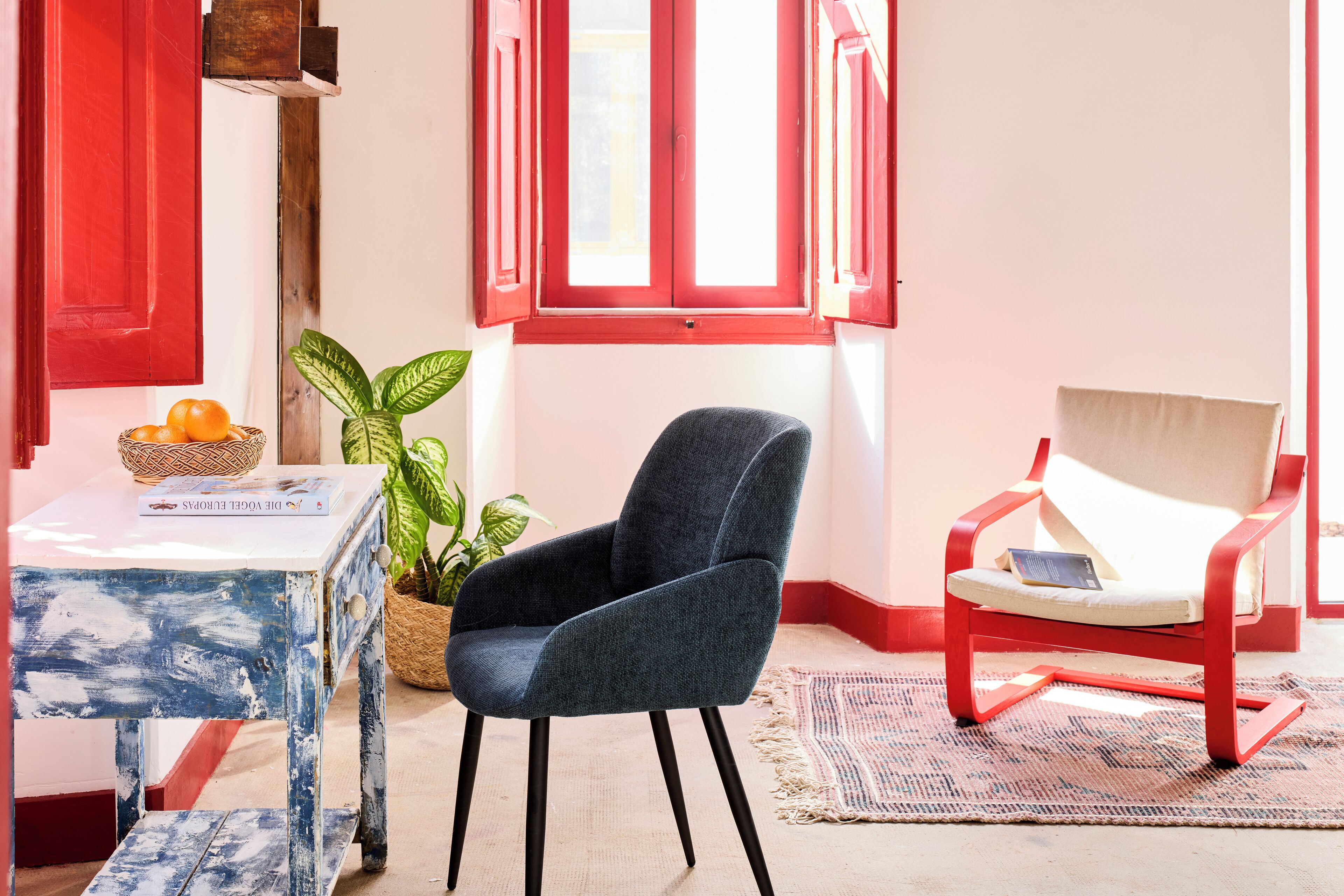 المنشأة من الداخل