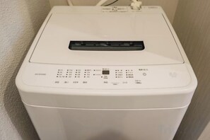 Unclassified image, 3 of 8, button - Mi-HOTEL ASAKUSA (Tokyo)