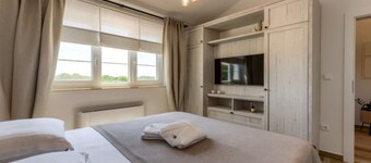 Rustic Villa Perosa With Heated Pool