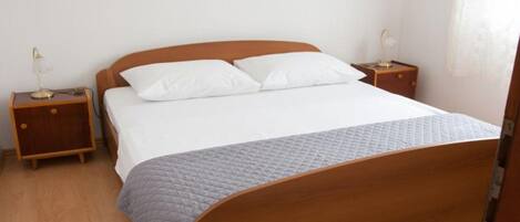 2 chambres, accès au Wi-Fi (inclus)