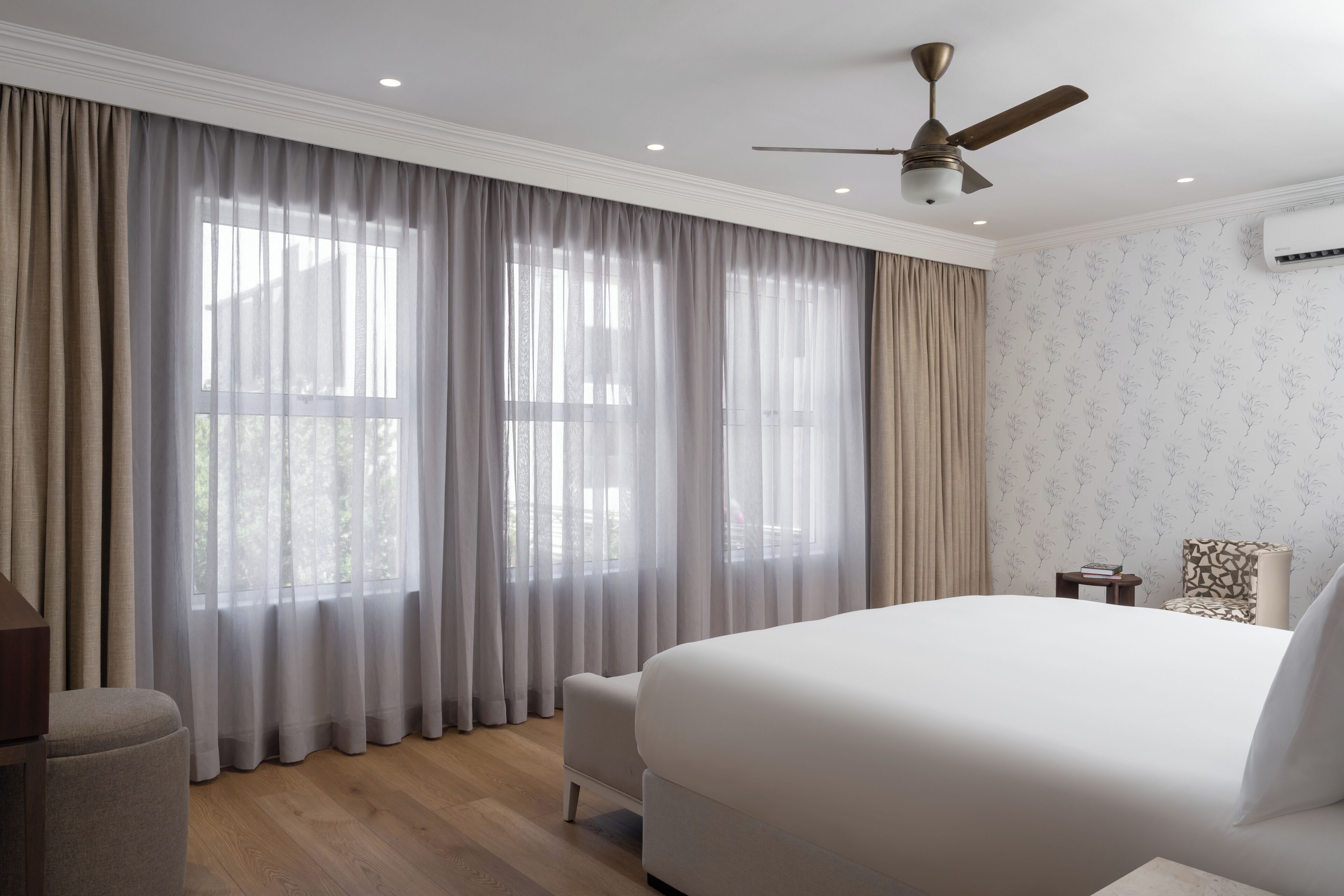 客房內保險箱、隔音、熨斗/熨衣板、免費無線上網