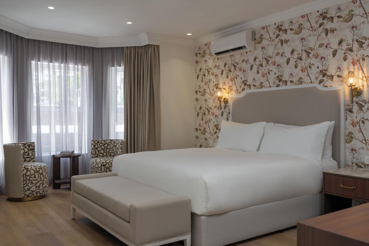 In-room safe, soundproofing, iron/ironing board, WiFi (free)