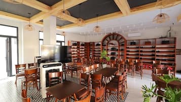 用餐