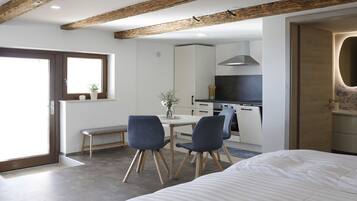 Bügeleisen/Bügelbrett, kostenloses WLAN