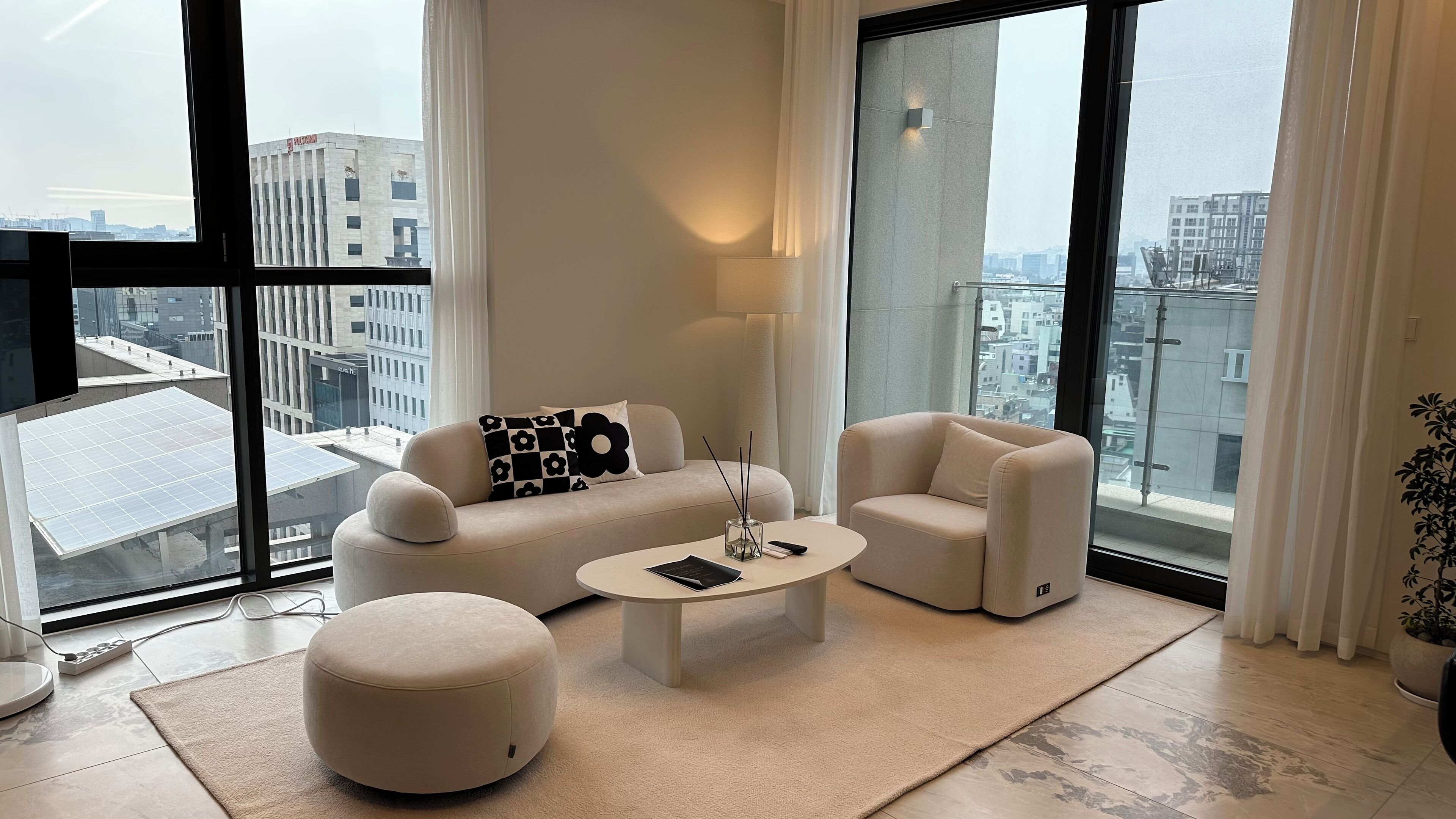 Luxury Apartment, 2 Bedrooms, Balcony