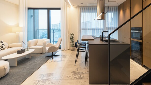 Luxury Suite, 2 Bedrooms, Balcony (FREE Airport Pick up and sending for 5Nights) | Woonruimte