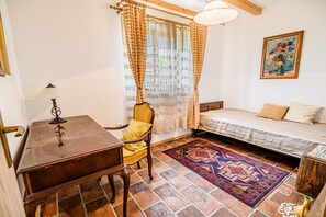 2 bedrooms, free WiFi