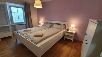 4 bedrooms, internet