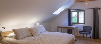 Mountain View Villa with Sauna and Hot-Tub - Three Bedroom Villa with Sauna and Hot-Tub