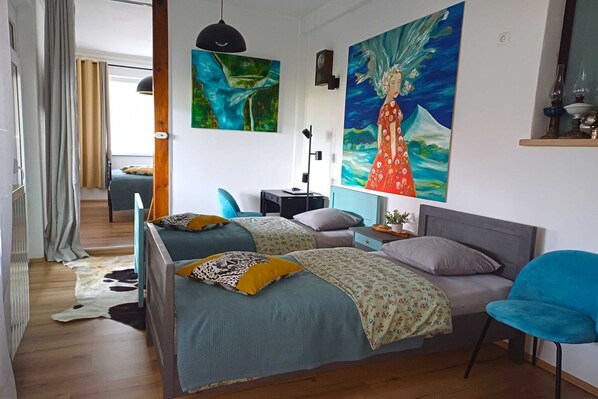 2 bedrooms, free WiFi