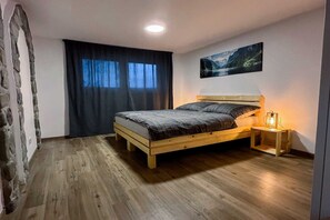 2 chambres, lit de bébé portatif, accès au Wi-Fi (inclus)