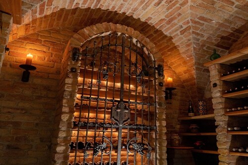 Bad Kleinkirchheim Lush and Spacious Villa with Indoor Pool and Wellness - Seven Bedroom Villa