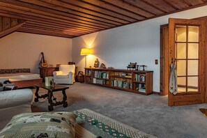 7 chambres, fer et planche à repasser, accès Internet