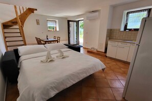 1 Schlafzimmer, Bügeleisen/Bügelbrett, Internetzugang