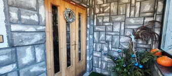 Brezovica Spacious Family-Friendy Apartment - Two Bedroom Apartment with Balcony