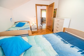 2 chambres, lit de bébé portatif, accès au Wi-Fi (inclus)