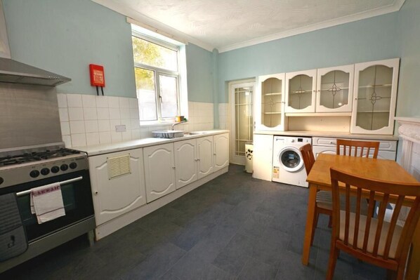 Microwave, oven, stovetop