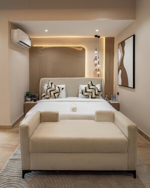 Bügeleisen/Bügelbrett, kostenloses WLAN