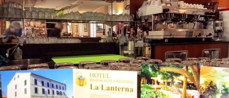 Tägliches inbegriffenes Frühstücksbuffet