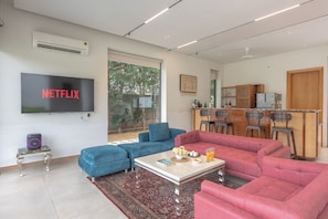 Bar (on property) - The Nivaas Villa Bonita (Jaipur)