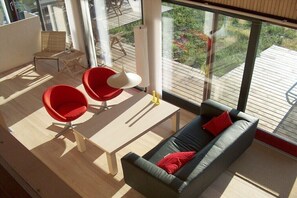 Téléviseur connecté, lecteur de DVD