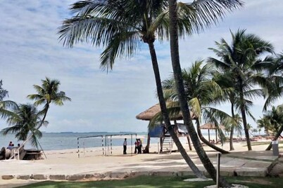 森林城市地标假日海景美宿（无边泳池）