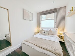 1 bedroom, iron/ironing board, WiFi, bed sheets