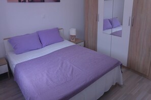 2 bedrooms, free WiFi - Cozy Island Apartment Lavanda on Krk - Two Bedroom Apartment with Terrace (Punat)
