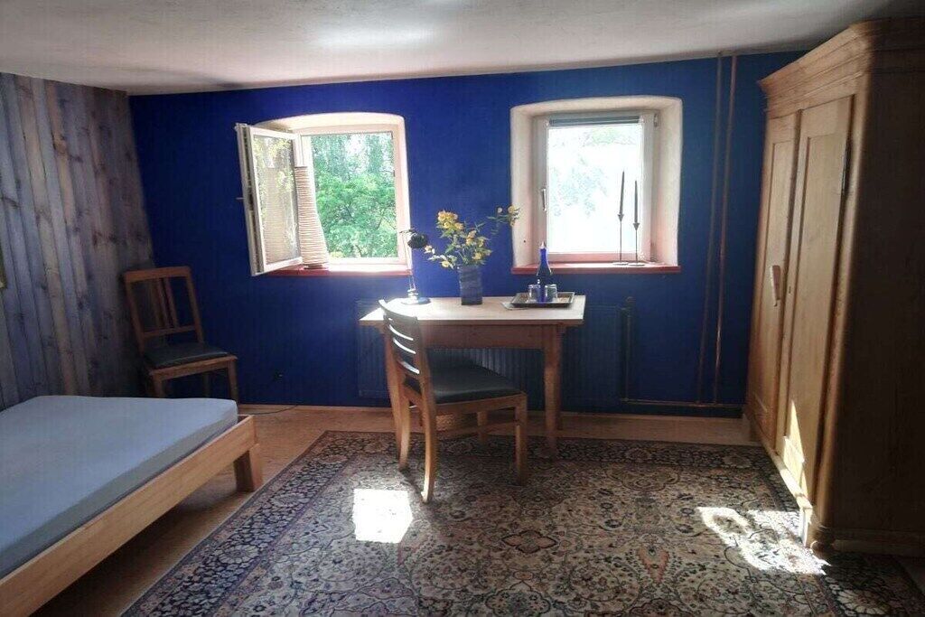 4 chambres, bureau, Wi-Fi gratuit, draps fournis