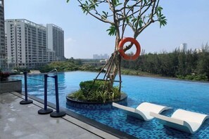 Outdoor pool - StayX Condotel (Ho Chi Minh City)