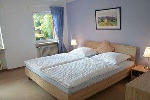 3 Schlafzimmer, Bügeleisen/Bügelbrett, Internetzugang