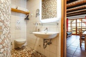 Shower - Holiday farm Hohe Drei Zinnen (Hiltpoltstein)