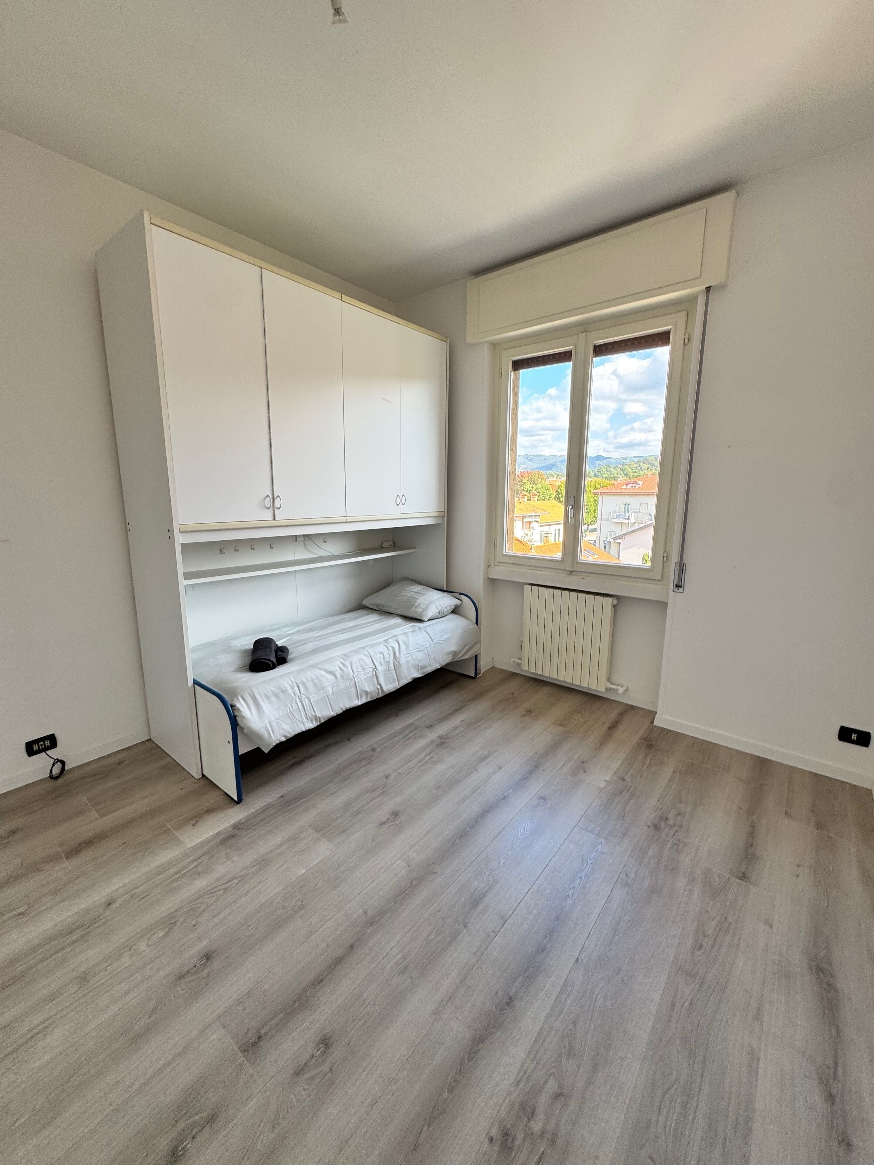 2 chambres, fer et planche à repasser, draps fournis