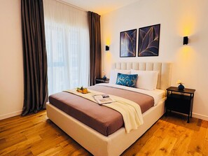 Superior Apartment, 3 Bedrooms, Courtyard View | Blackout drapes, iron/ironing board, free WiFi - Premium Apartments - ONE Cotroceni (Bucharest)