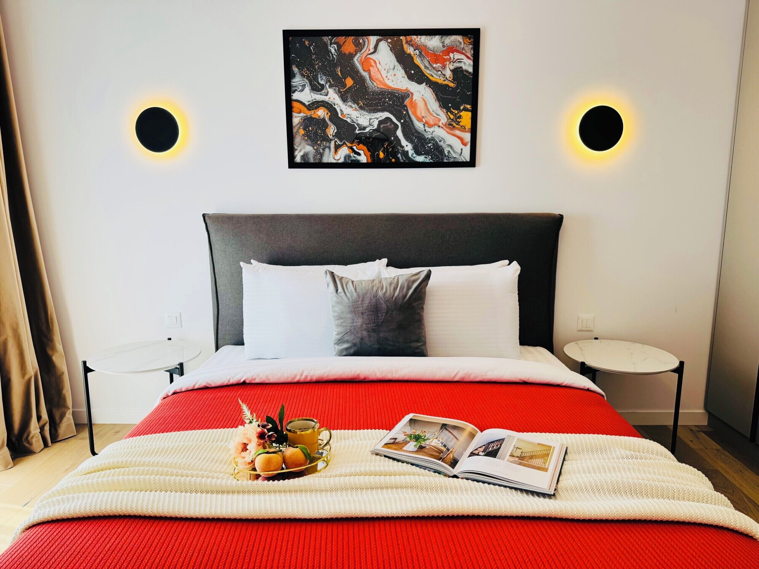 Superior Apartment, 2 Bedrooms, Courtyard View | Blackout drapes, iron/ironing board, free WiFi