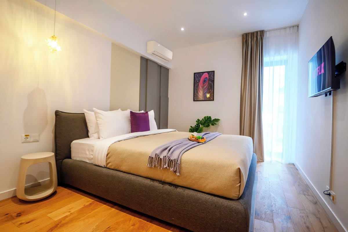 Superior-Apartment, 1 Queen-Bett und Schlafsofa, Blick auf den Innenhof