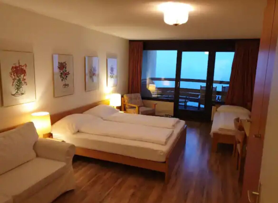 1 chambre, fer et planche à repasser, Wi-Fi, draps fournis