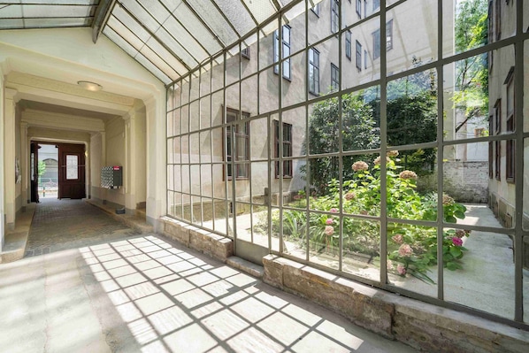 Apartment, 2 Bedrooms | Interior