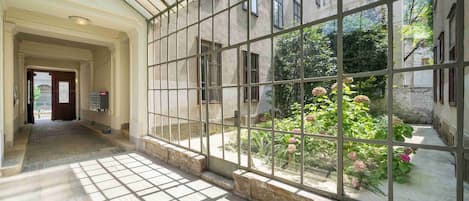 Apartment, 2 Bedrooms | Interior