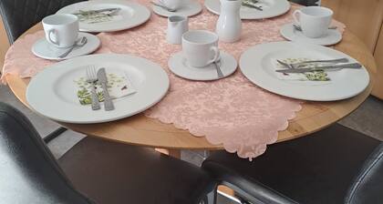 55 qm Ferienwohnung „Brockenbahnblick“ für 2-4 Personen, gegenüber vom Westernto