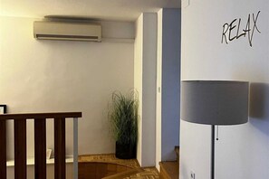 Interior - Like Zagreb- Downtown Apartment - One Bedroom Apartment (Zagreb)