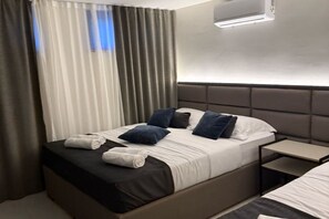 Travel cot, free WiFi - Studio Apartment (The Marina studio) -S6 (Kozino)