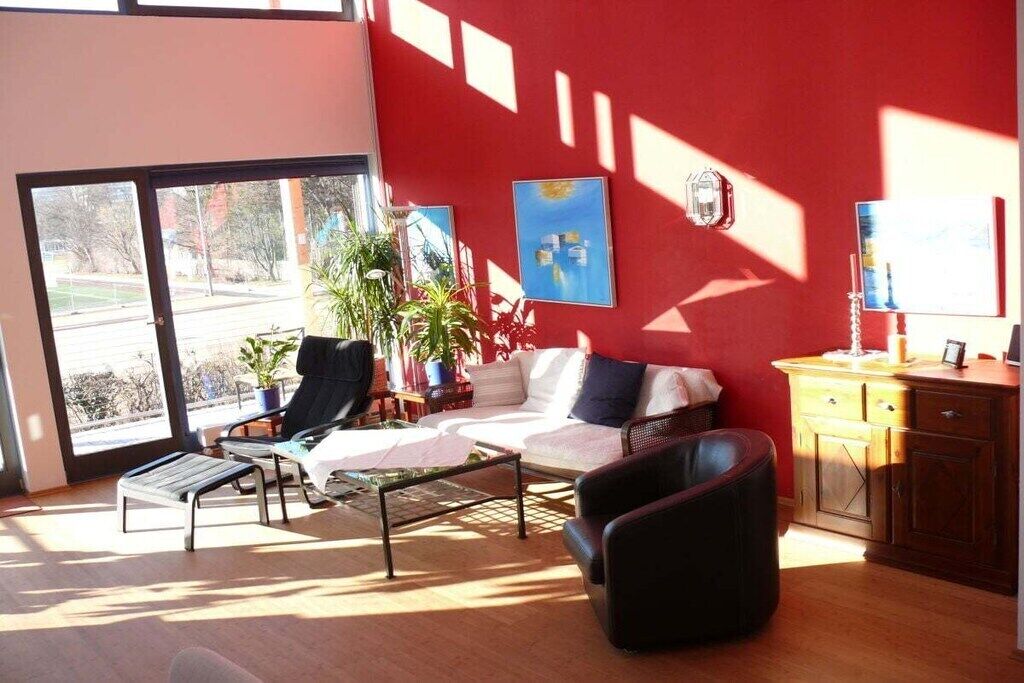 Smart-TV, Kamin, Stereoanlage