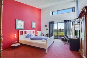 3 habitaciones, tabla de planchar con plancha y wifi gratis 