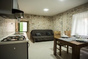 Fridge, stovetop, dining tables - Apartments Stone House Murter - Two Bedroom Apartment with Balcony (Murter)