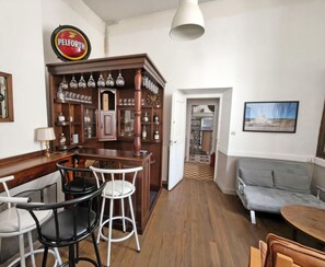 Bar (on property) - A peaceful stay in the countryside (Alan)