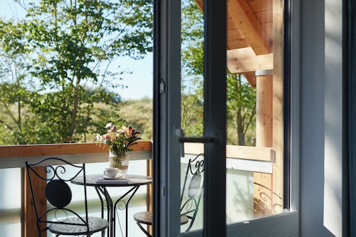 Completion 2025: Luxurious vacation home, close to the beach and with its own sauna!
