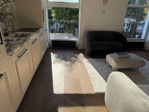 Apartment, 1 Bedroom, Smoking, Balcony | Living room - Bright Flat Near Little Venice, Charming & Central (London)